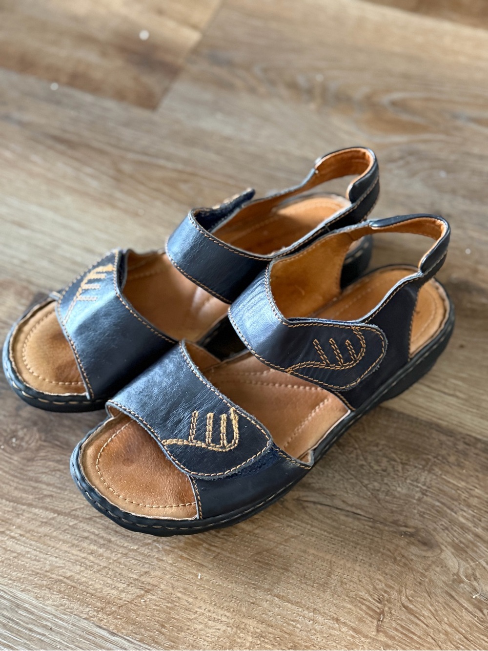 Women’s Black Leather Slingback Sandals with Tan Insole